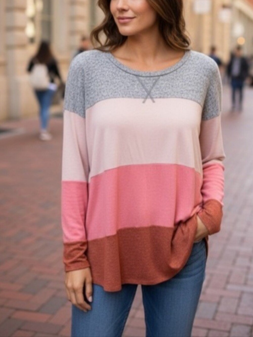 24/7 Cozy Colorblock Plus Size Sweater Size 3X Like New!